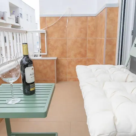 Casa Melva | Primera Linea Con Terraza, Moderno