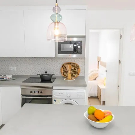 Casa Melva | Primera Linea Con Terraza, Moderno דירה *