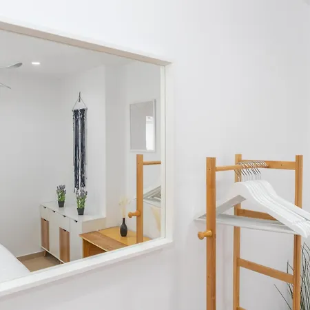 Casa Melva - Primera Linea Con Terraza, Moderno Apartamento Barbate